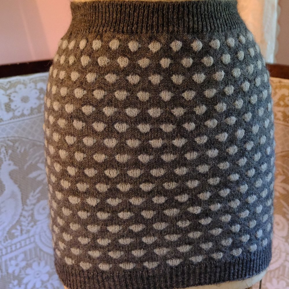 Cute Heart Sweater Mini Skirt